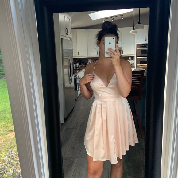 Fashion Nova Pleated Dress - Picture 1 of 3